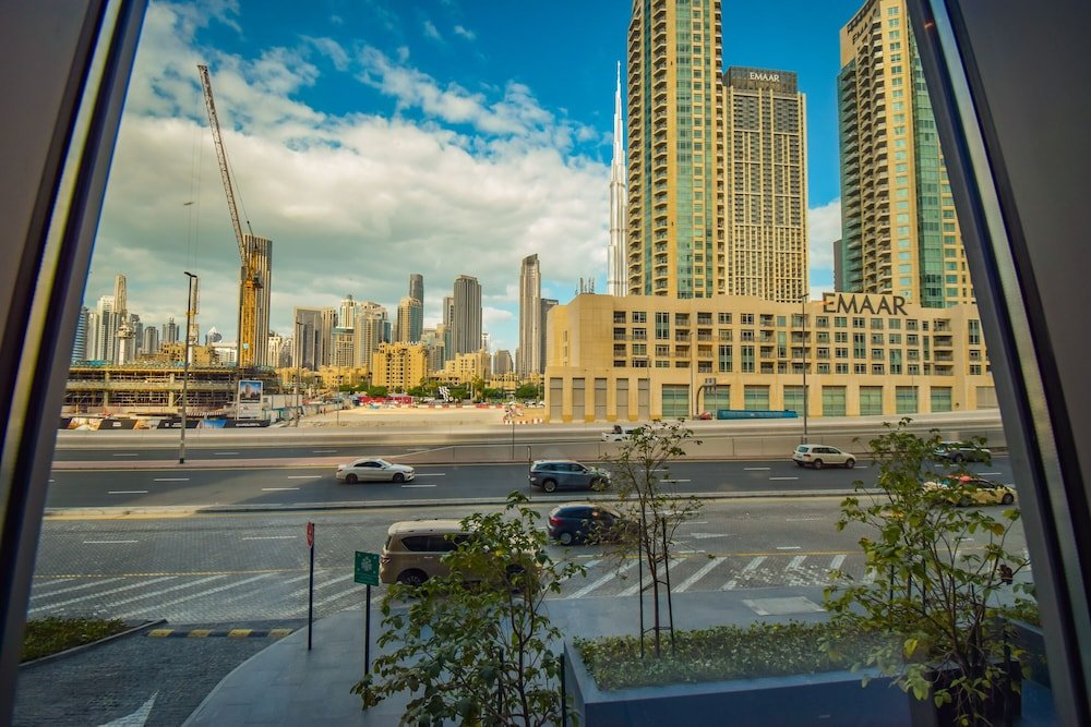 Дубай: 360 - Deluxe Studio Burj Khalifa View