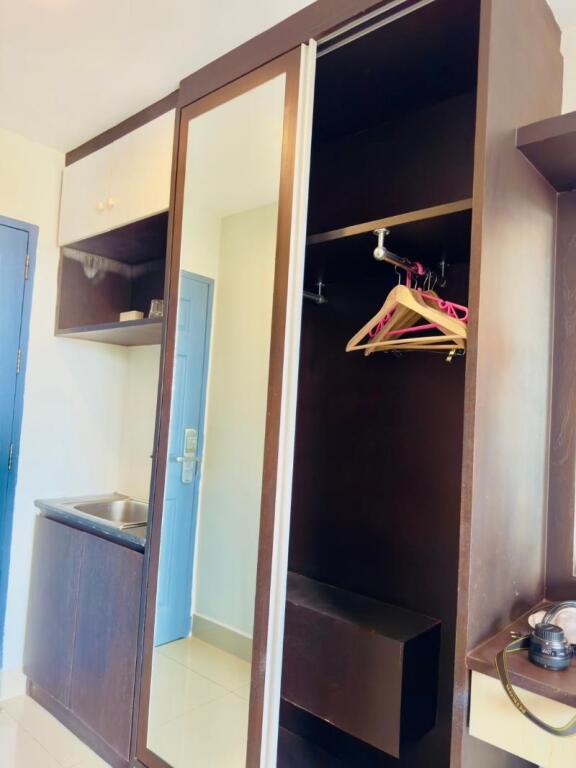 Банг-Саре: Baan Bangsare Resotel Chonburi