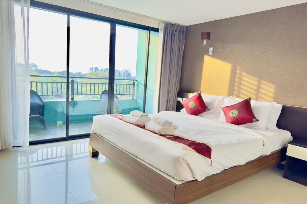 Банг-Саре: Baan Bangsare Resotel Chonburi
