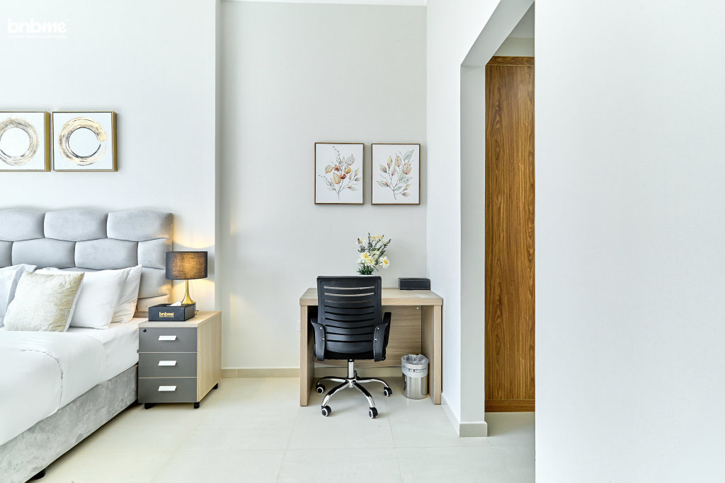 Дубай: Апартаменты Bnbmehomes | Cozy 1BR Suite nr Dubai Mall & Burj Khalifa - 1306