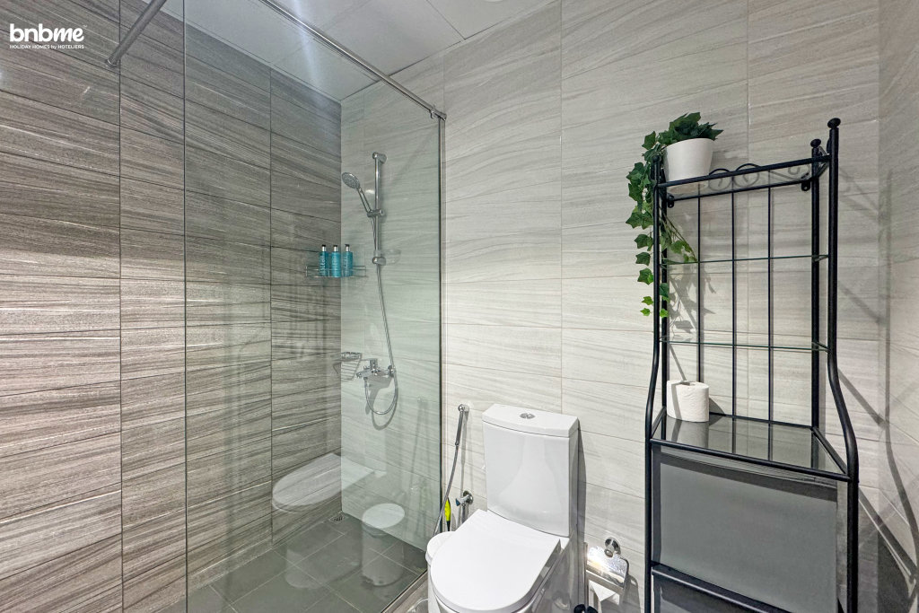 Дубай: Апартаменты Bnbmehomes | Cozy 1BR Suite nr Dubai Mall & Burj Khalifa - 1306