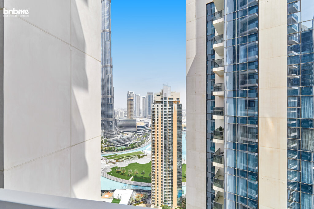 Дубай: Апартаенты Bnbmehomes | Modern 2BR Treasure nr Dubai Fountain - 3302