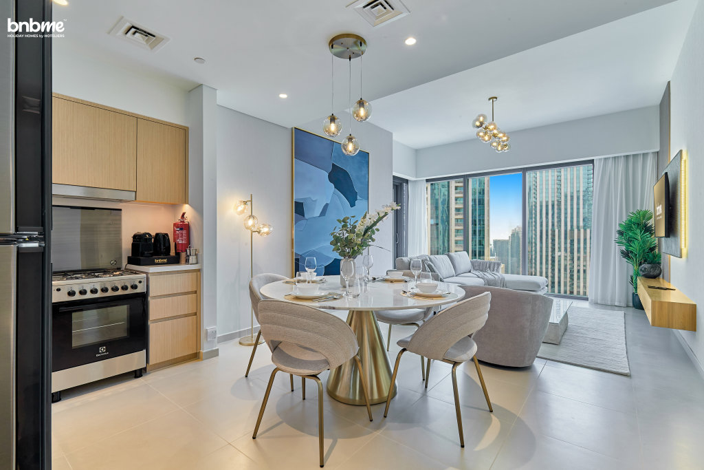 Дубай: Апартаенты Bnbmehomes | Modern 2BR Treasure nr Dubai Fountain - 3302