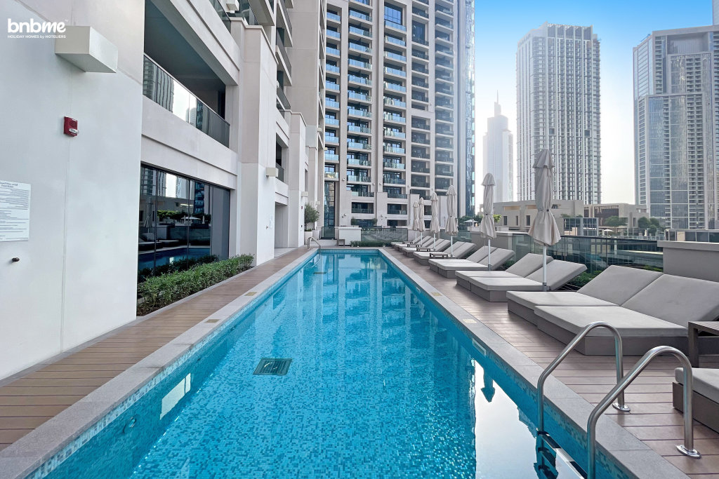 Дубай: Апартаенты Bnbmehomes | Modern 2BR Treasure nr Dubai Fountain - 3302