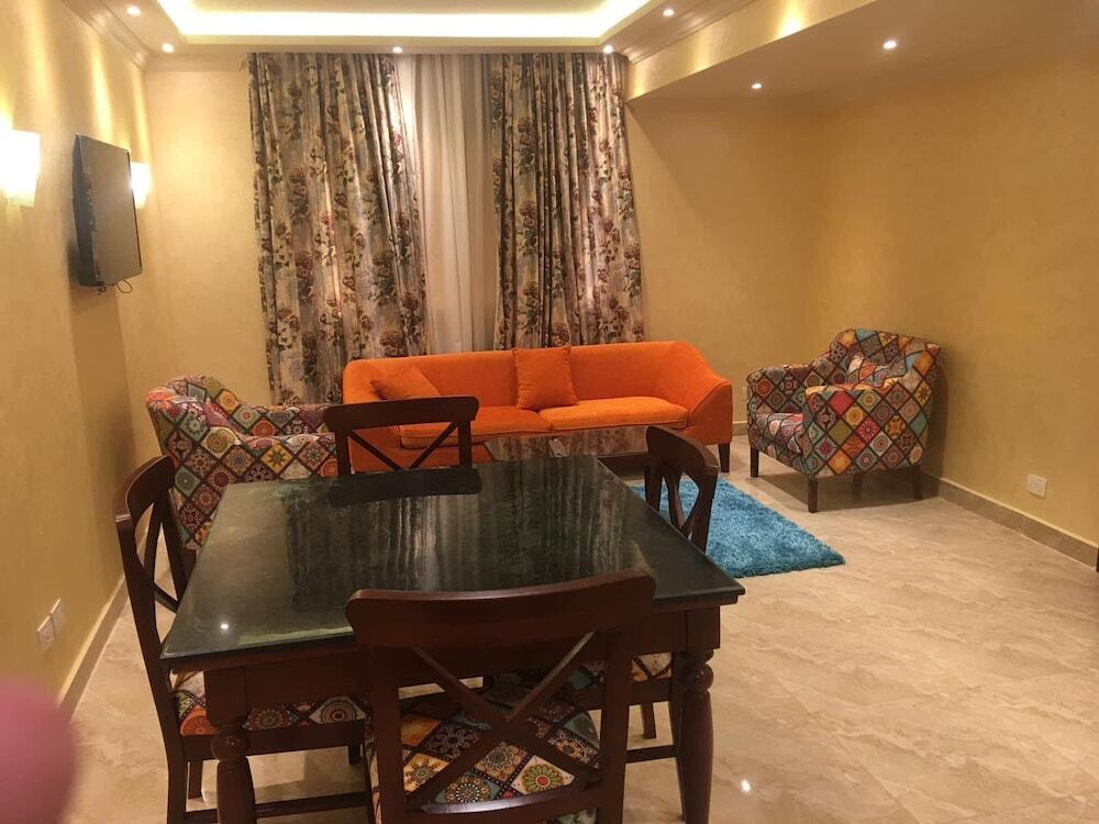 Александрия: Amwaj Hotel