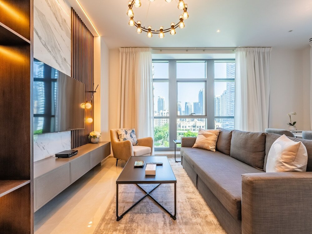 Дубай: Modern DT Escape1BR with Upscale Comfort