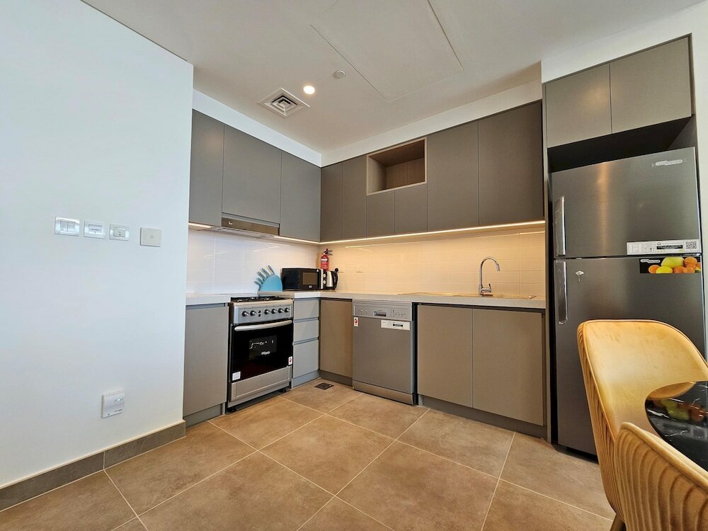 Дубай: Wonderful 2BR Apartment Heavenly Feel