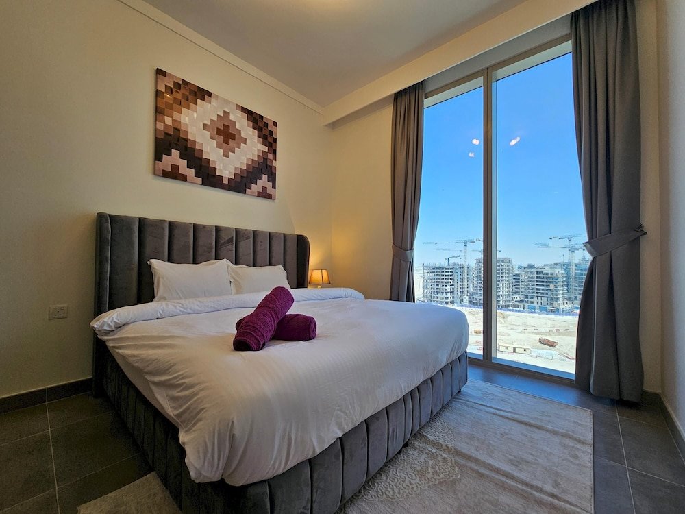 Дубай: Wonderful 2BR Apartment Heavenly Feel
