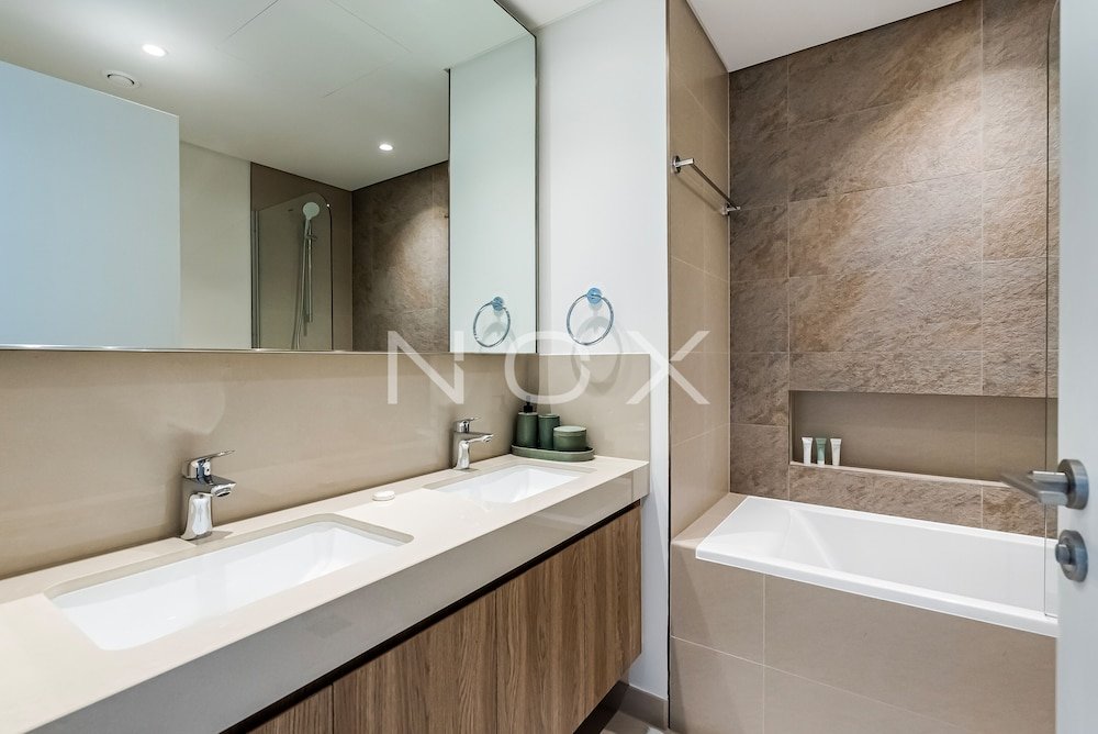 Дубай: NOX Brilliant 2BR Downtown Views 2 - T2
