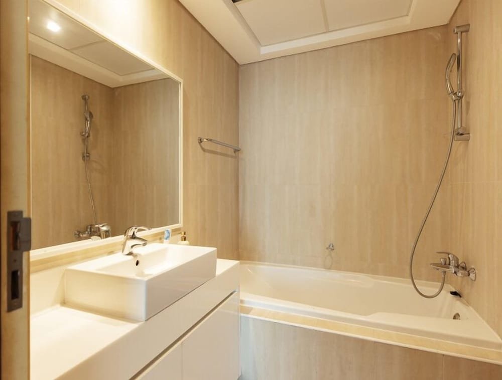 Дубай: Exquisite2BR with Breathtaking Sea Views