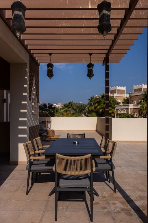 Дубай: Lux 5BR Townhouse in Balqise Residence