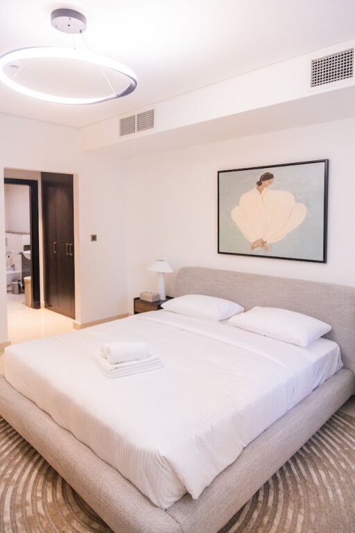 Дубай: Lux 5BR Townhouse in Balqise Residence