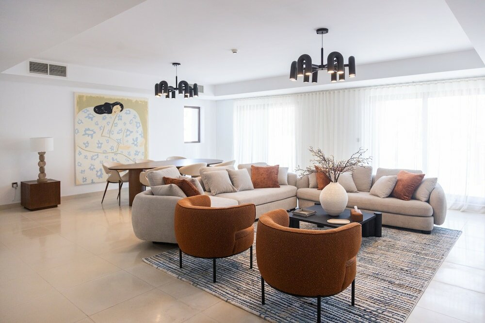Дубай: Lux 5BR Townhouse in Balqise Residence