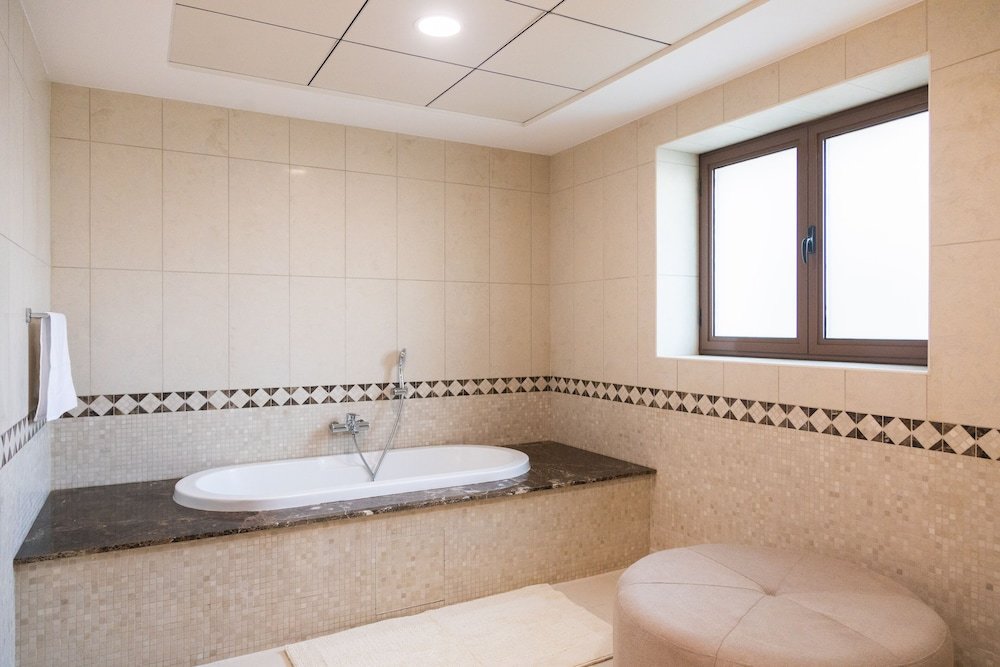 Дубай: Lux 5BR Townhouse in Balqise Residence