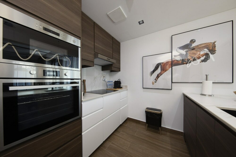 Дубай: Fountain View Signature Residence With Terrace 135 SQM