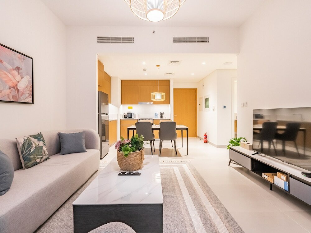 Дубай: Creek Beachfront Heaven 1BR Luxe Harbor