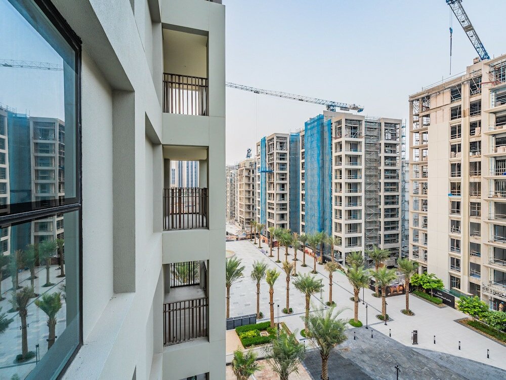 Дубай: Creek Beachfront Heaven 1BR Luxe Harbor