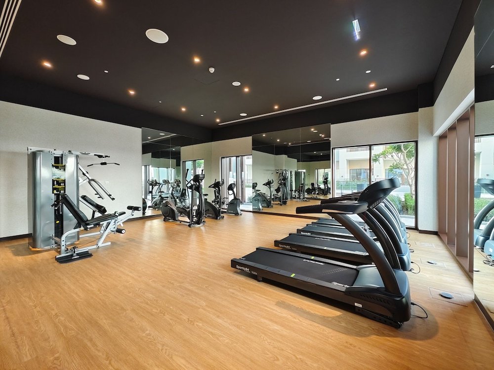 Дубай: Zen Oasis1BR Splendid Creek Side Retreat