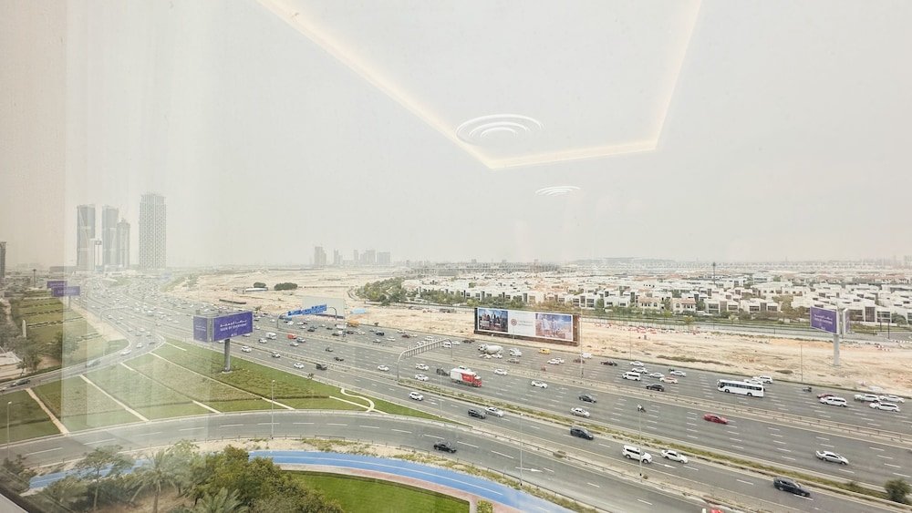 Дубай: Luxury Studio Apartments Business Bay With Balcony and Free parking by Belvilla