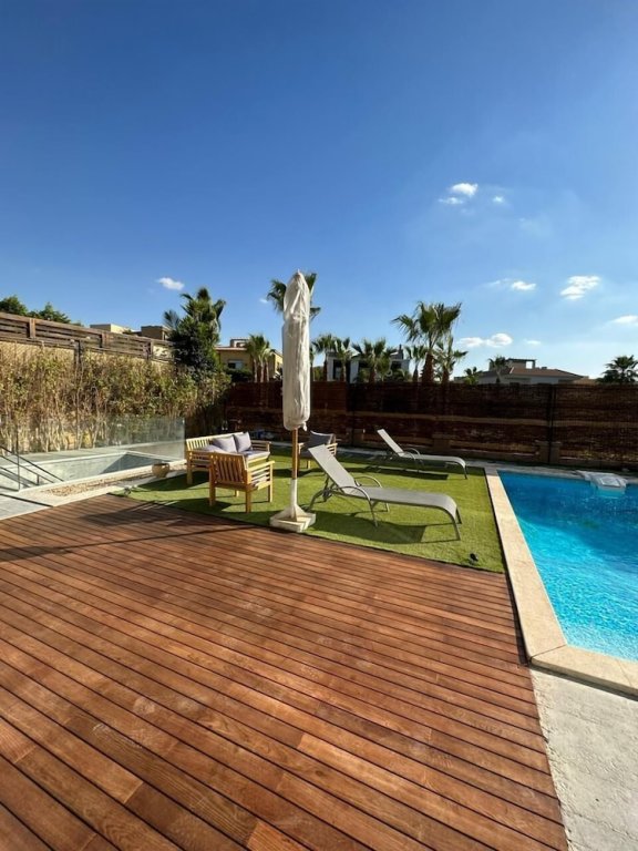 Шейх Заед Сити: Villa with Pool-Allegria-Sheikh Zayed