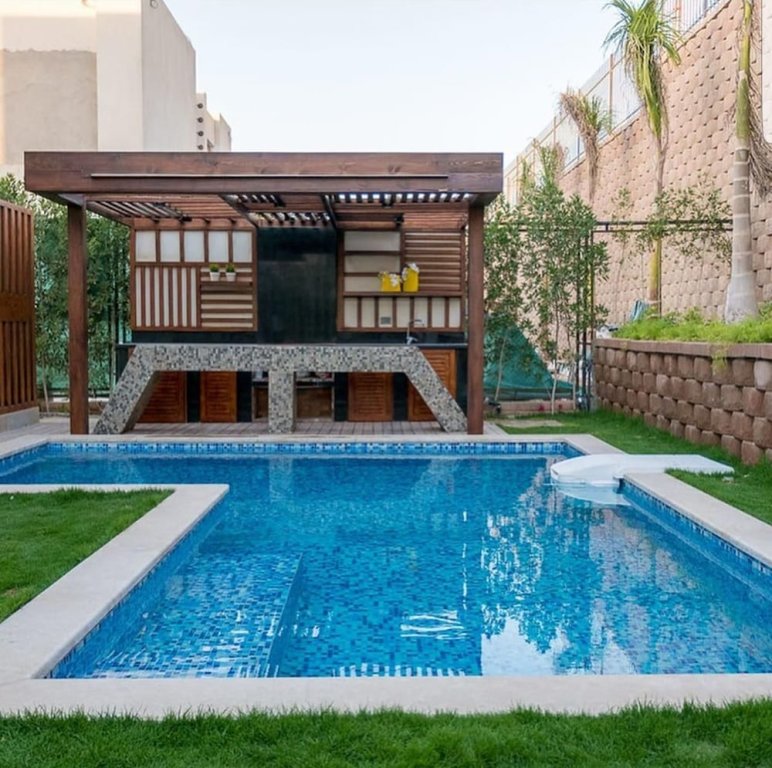 Шейх Заед Сити: Villa With pool-Allegria