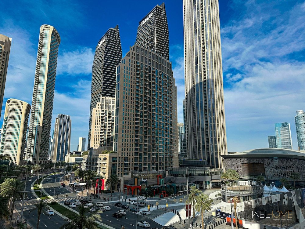 Дубай: WelHome - Luxurious 2BR Apt in Forte T1 Downtown