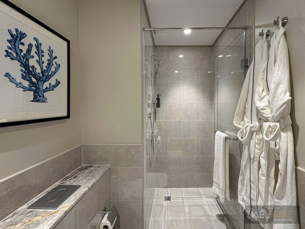 Дубай: WelHome - Luxurious 2BR Apt in Forte T1 Downtown