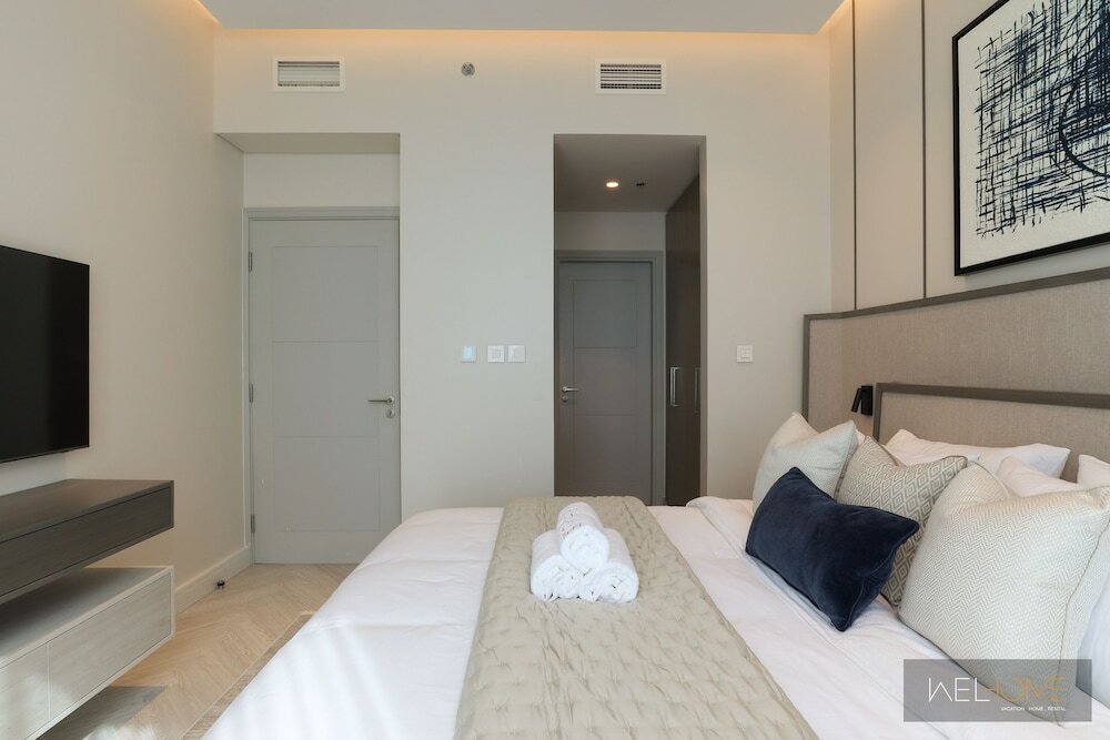 Дубай: WelHome - Luxurious 2BR Apt in Forte T1 Downtown