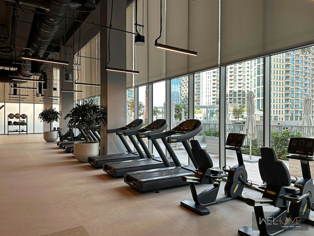 Дубай: WelHome - Luxurious 2BR Apt in Forte T1 Downtown