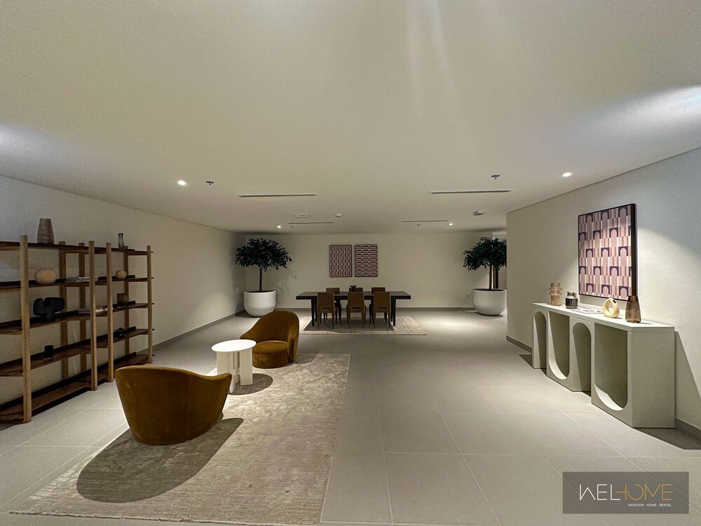 Дубай: WelHome - Luxurious 2BR Apt in Forte T1 Downtown
