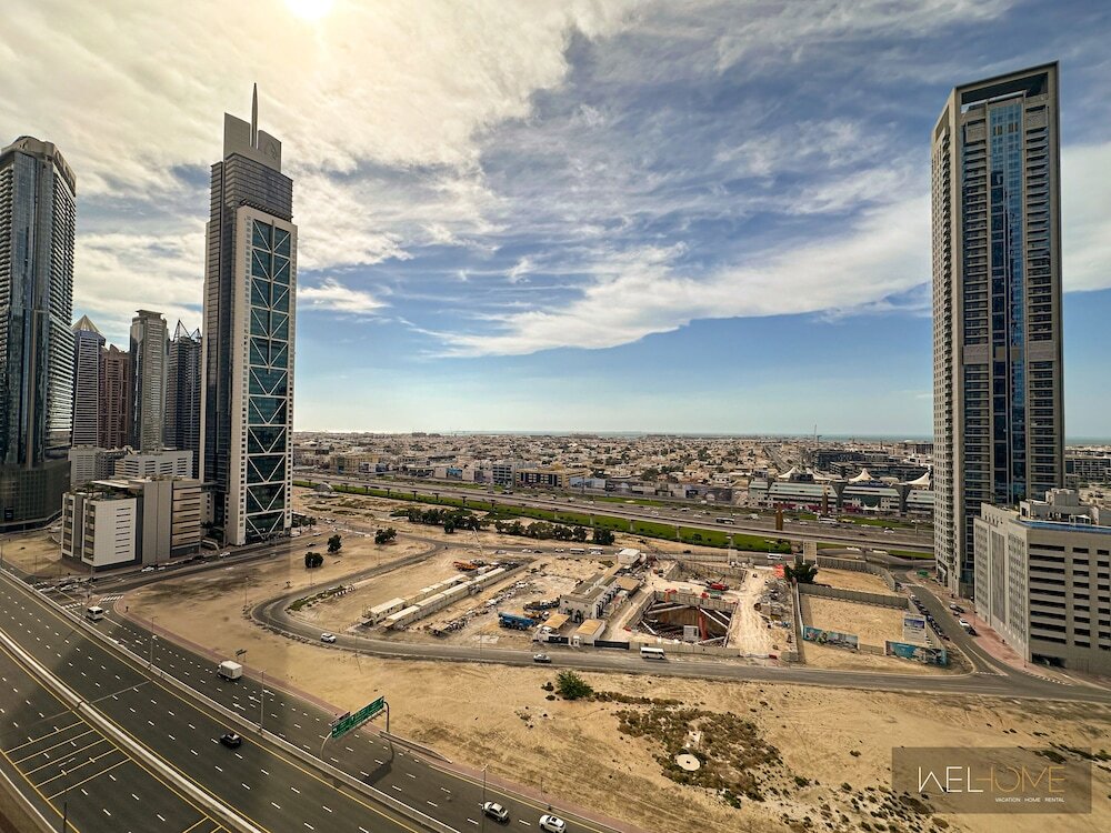 Дубай: WelHome - Luxurious 2BR Apt in Forte T1 Downtown