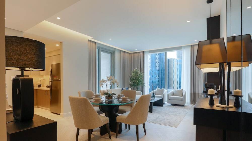 Дубай: WelHome - Luxurious 2BR Apt in Forte T1 Downtown