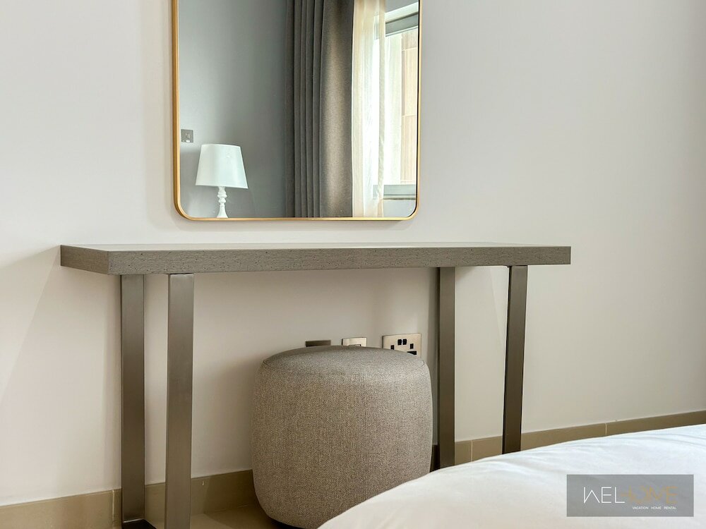 Дубай: WelHome - Prime 1BR Apartment at Oia Residence