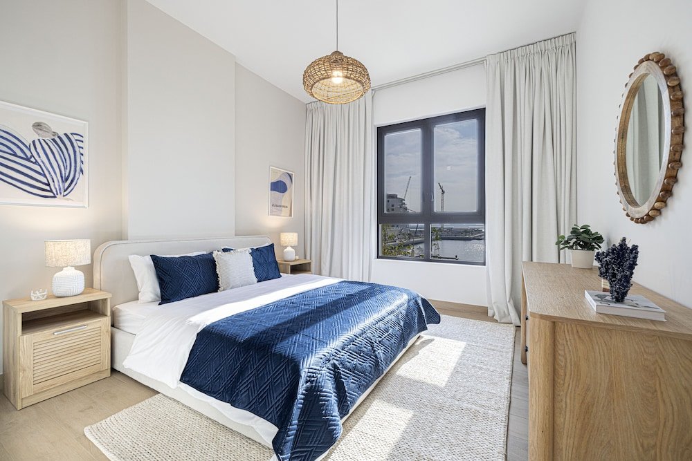 Дубай: 1BR La Rive B2 Port De La Mer Jumeirah 1