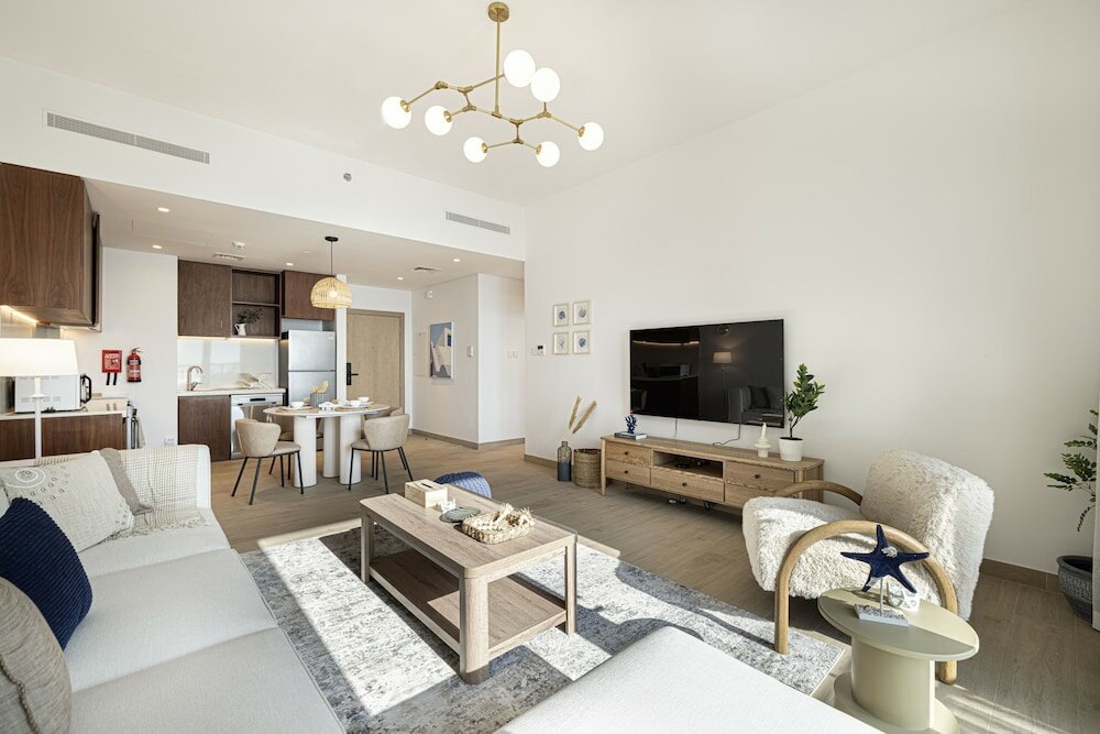 Дубай: 1BR La Rive B2 Port De La Mer Jumeirah 1