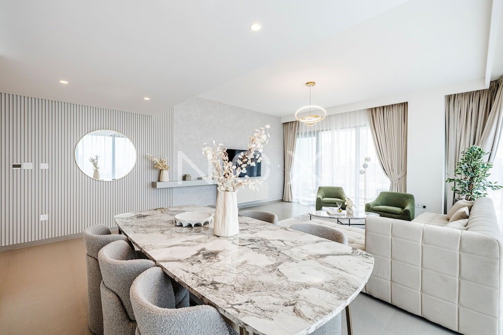 Дубай: 3BR High Floor Downtown Views 2- T1