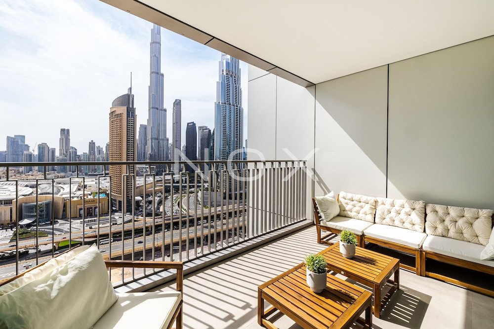 Дубай: 3BR High Floor Downtown Views 2- T1
