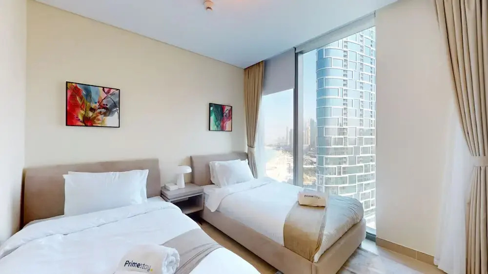 Дубай: Primestay - 2BR With Marina View - 52/42