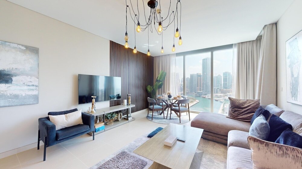 Дубай: Primestay - 2BR With Marina View - 52/42
