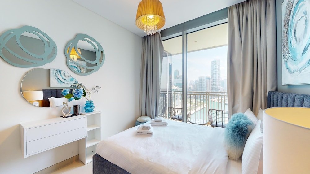 Дубай: Primestay - 2BR With Marina View - 52/42
