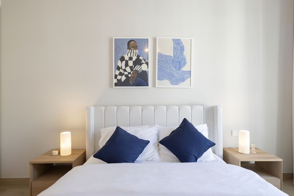 Дубай: Massive 4 Beds La Rive B2 Port De La Mer