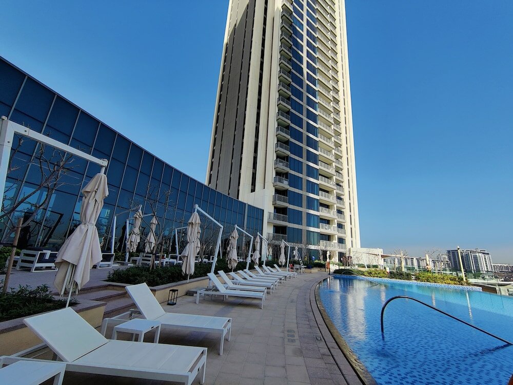 Дубай: HiGuests -  Emaar 5242 Tower