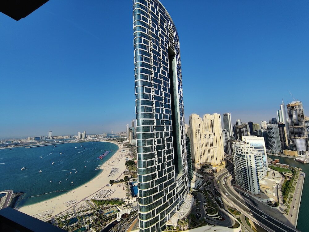 Дубай: HiGuests -  Emaar 5242 Tower