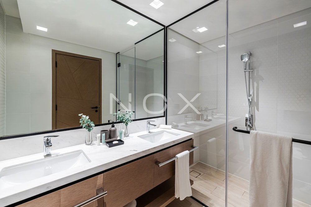 Дубай: Luxury 2BR Palace Residence