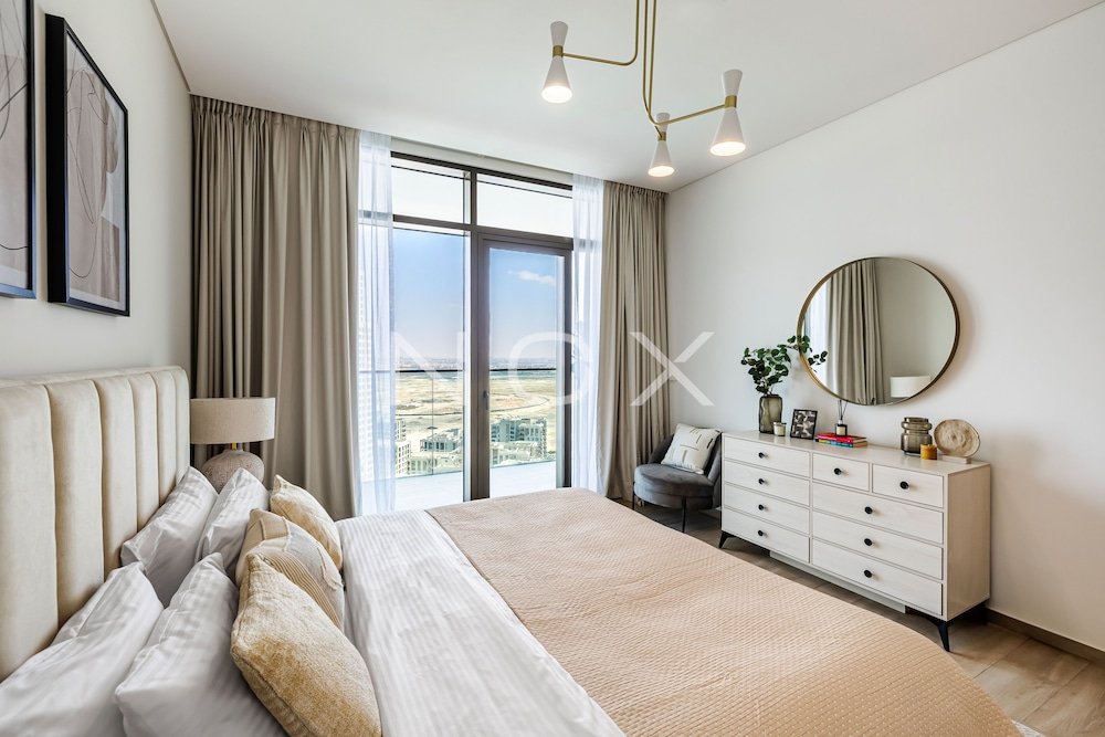Дубай: Luxury 2BR Palace Residence