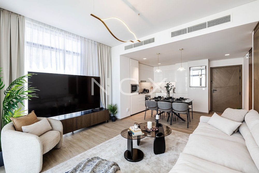 Дубай: Luxury 2BR Palace Residence