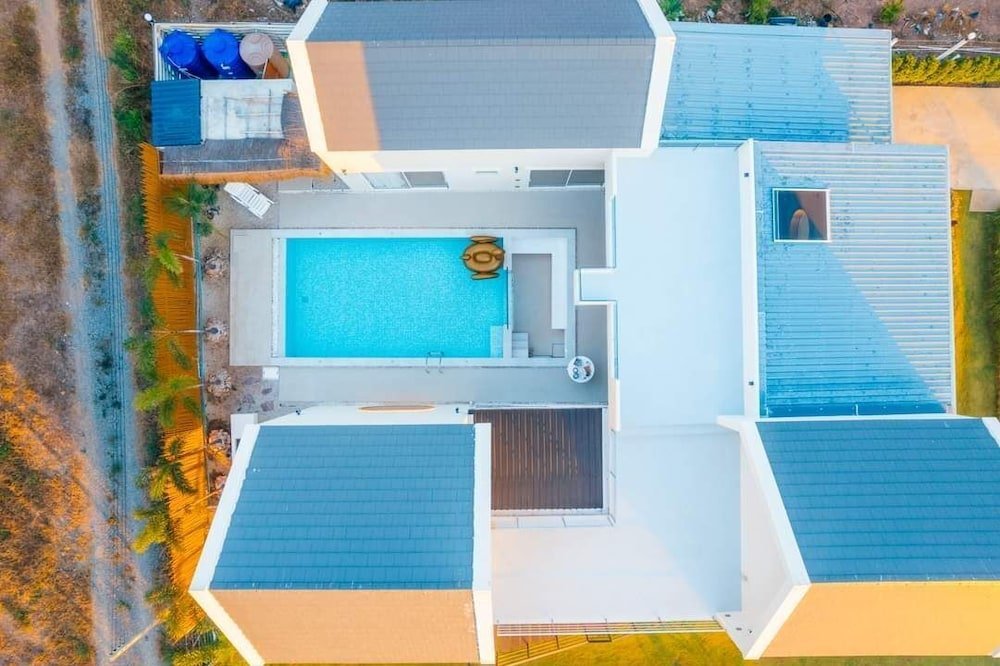 Пак-Чонг: Meefan private pool villa