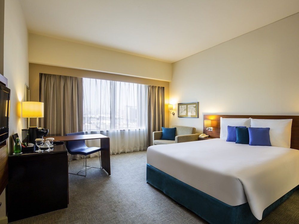 Дубай: Novotel Deira Creekside Dubai