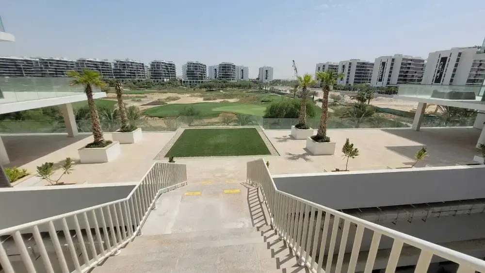 Дубай: WelHome - Charming Breathtaking 1BR Apt. In Damac Hills