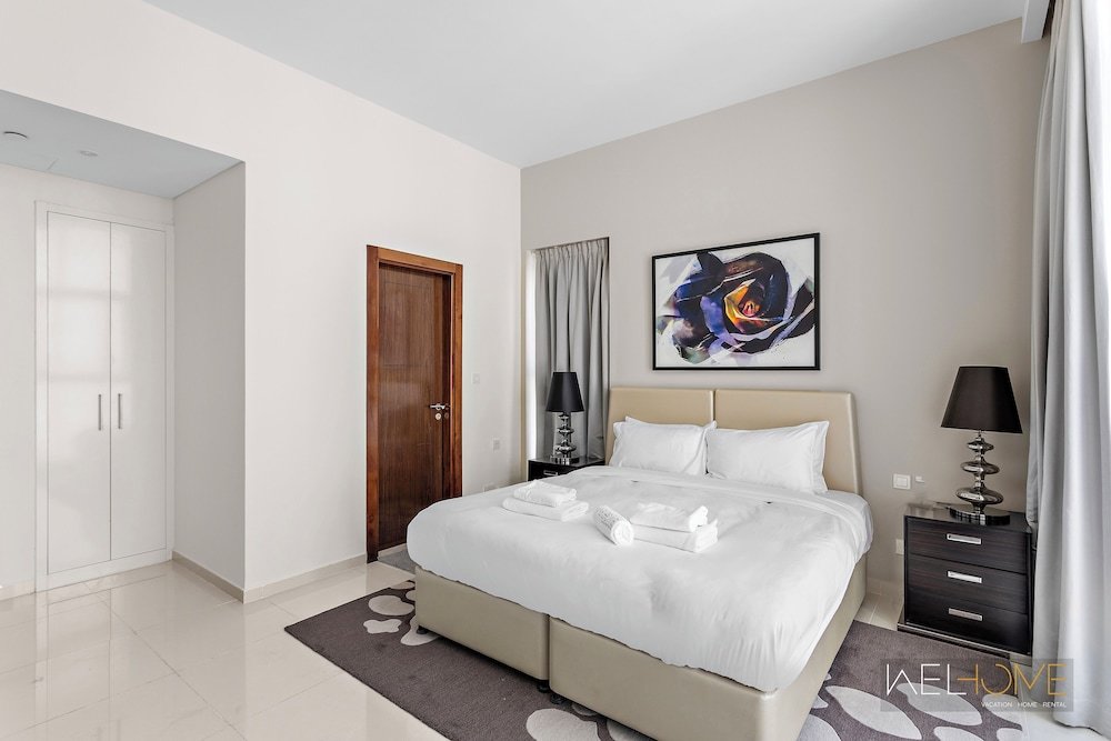 Дубай: WelHome - Charming Breathtaking 1BR Apt. In Damac Hills